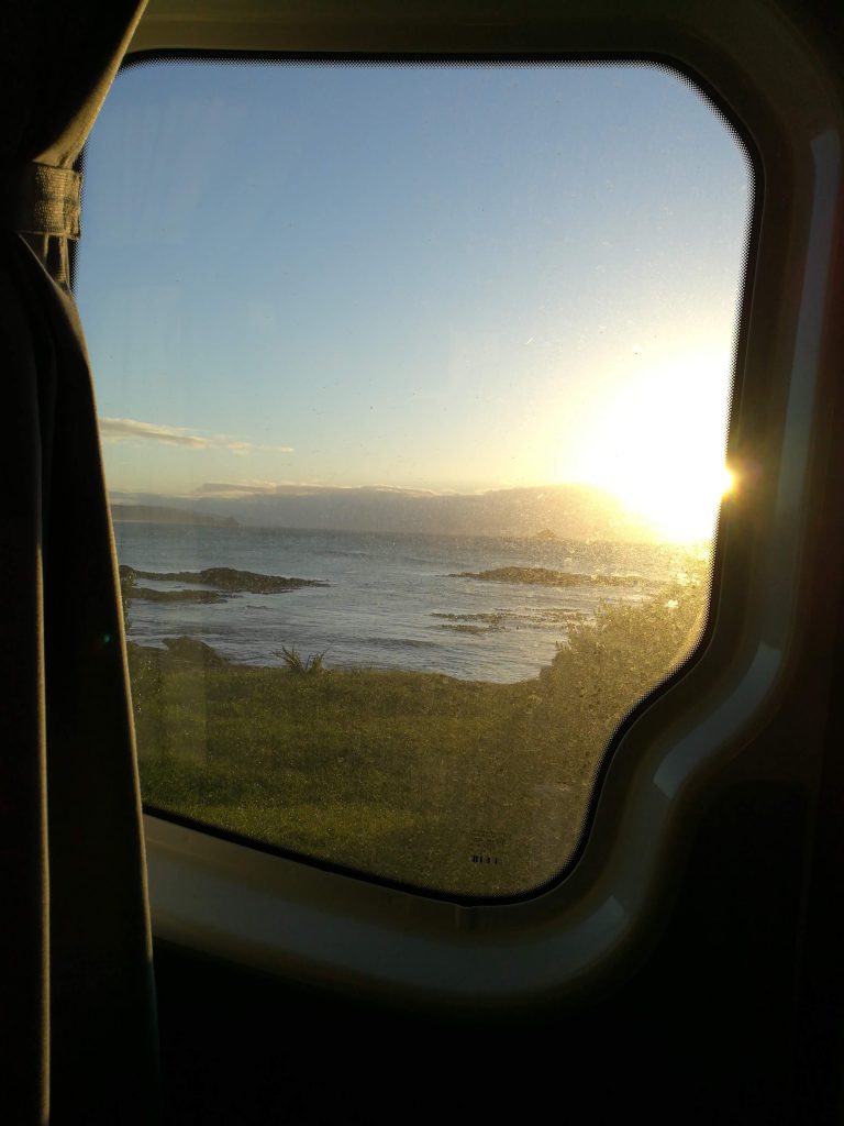 Sonnenaufgang aus dem Camper