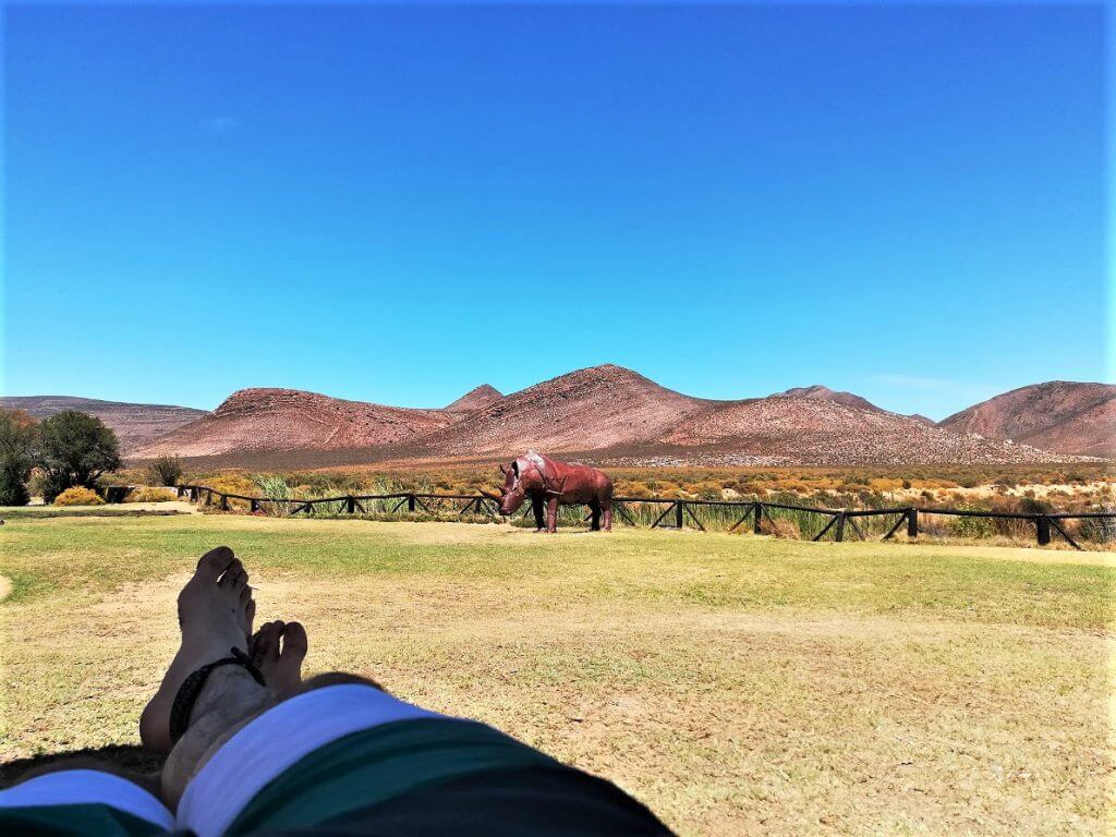 Entspannung mit Aussicht im Aquila Safari Park in der nähe von Kapstadt